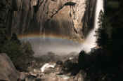 Moonbow2-04-01-07-800.jpg (358677 bytes)